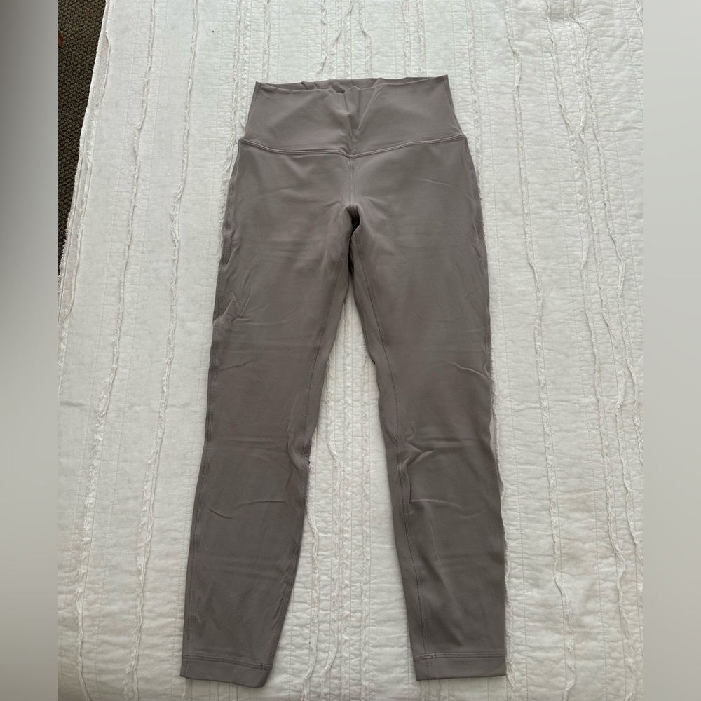 Lululemon align 25” legging size 8